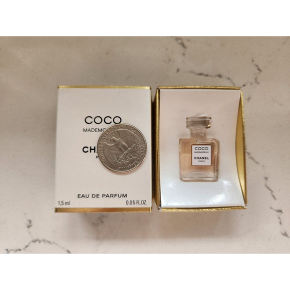 New Chanel COCO MADEMOISELLE Eau De Parfum Miniature Collectable .05 oz /1.5 ml - Picture 3 of 7